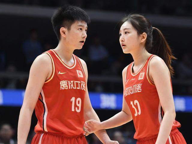 4决赛_中国vs日本,亚洲篮坛的巅峰对决，女篮亚洲杯中国队对日本队决赛