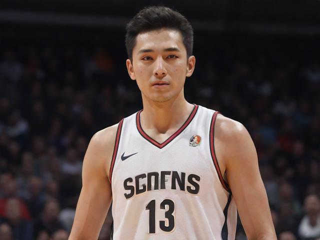 开云体育_ NBA传奇球员的职业生涯回顾与成就，nba开拓者最新消息