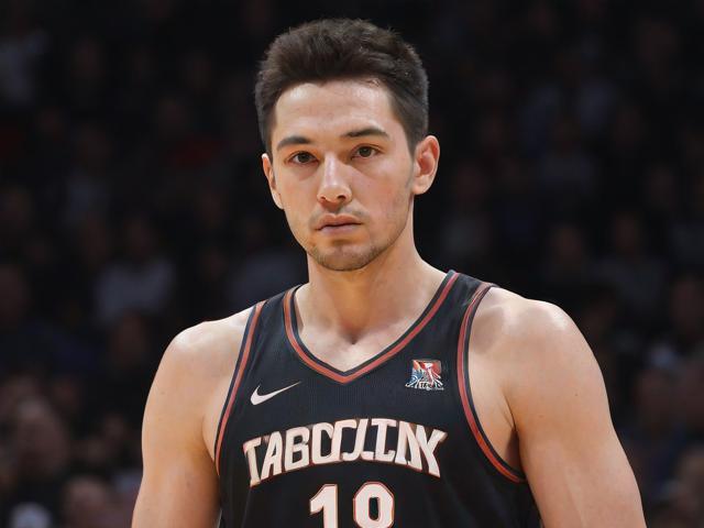 开云体育_ NBA全明星周末盛况：明星球员的精彩瞬间，nba全明星开幕式视频