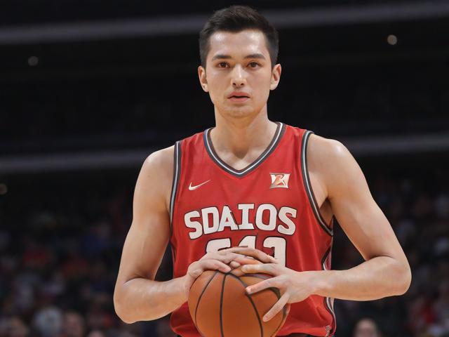 开云体育_ NBA全明星赛的历史与变迁：经典瞬间回顾，nba全明星赛历史数据