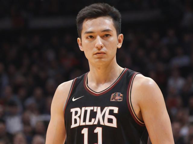 开云体育_ NBA季后赛首轮：强队与黑马的精彩对决，nba赛程开拓者赛程表