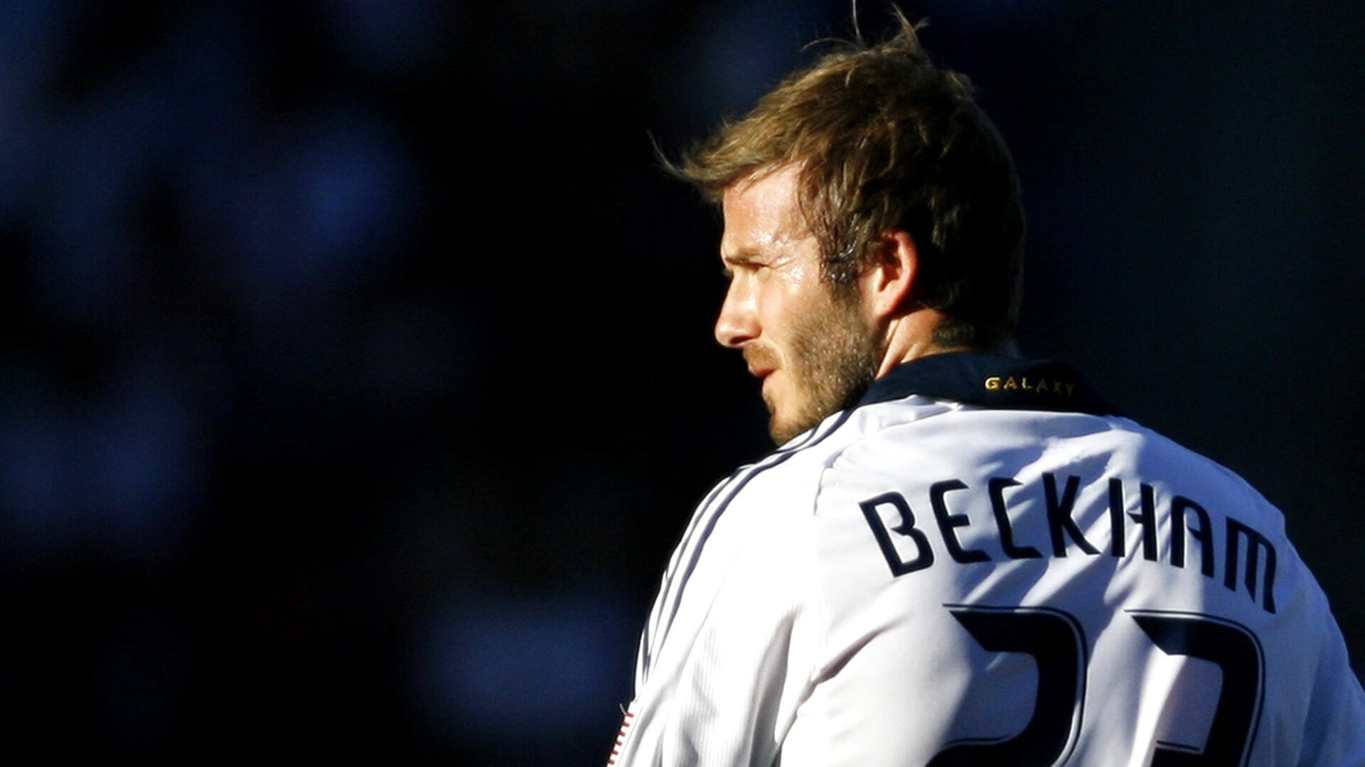 光明记忆未来战队虚拟对抗赛引爆全场观众热情，光明记忆国服